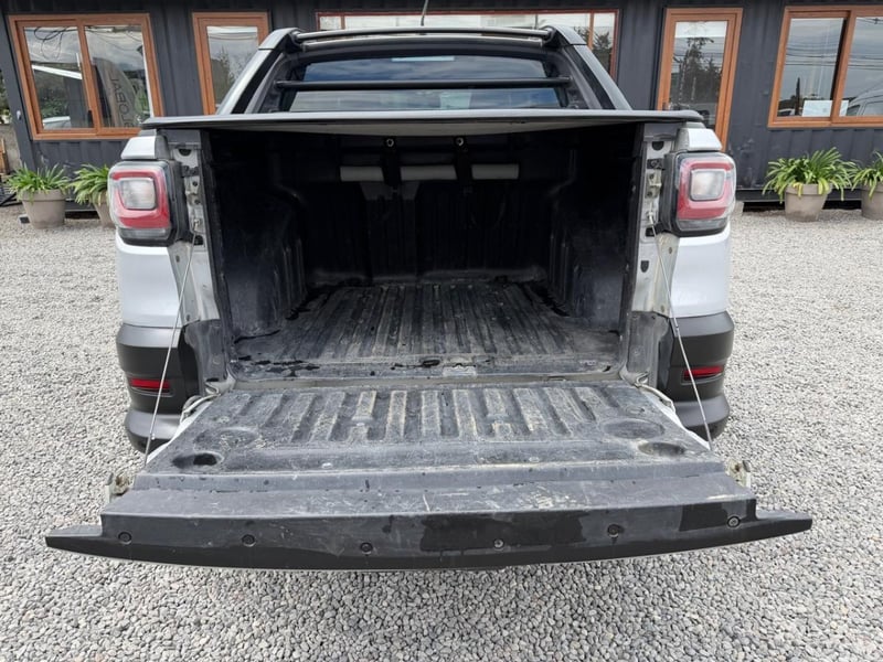 RAM 700 LARAMIE 1.3 CD MT5 Ram 700 2022 - Imagen 8 de 10