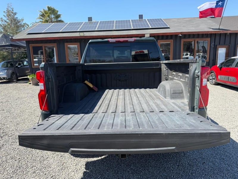 Chevrolet SILVERADO TRAIL BOSS 5.3 4X4 AT Chevrolet Silverado 2025 - Imagen 9 de 10