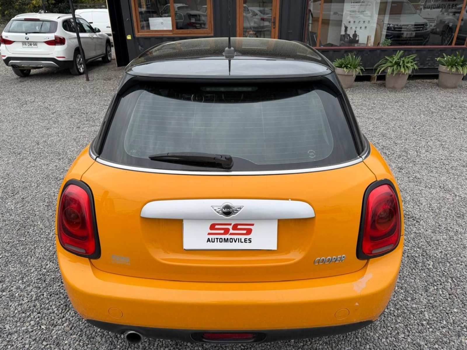Mini COOPER F55 COOPER 1.5 6MT Mini Cooper 2015 - Imagen 8 de 10