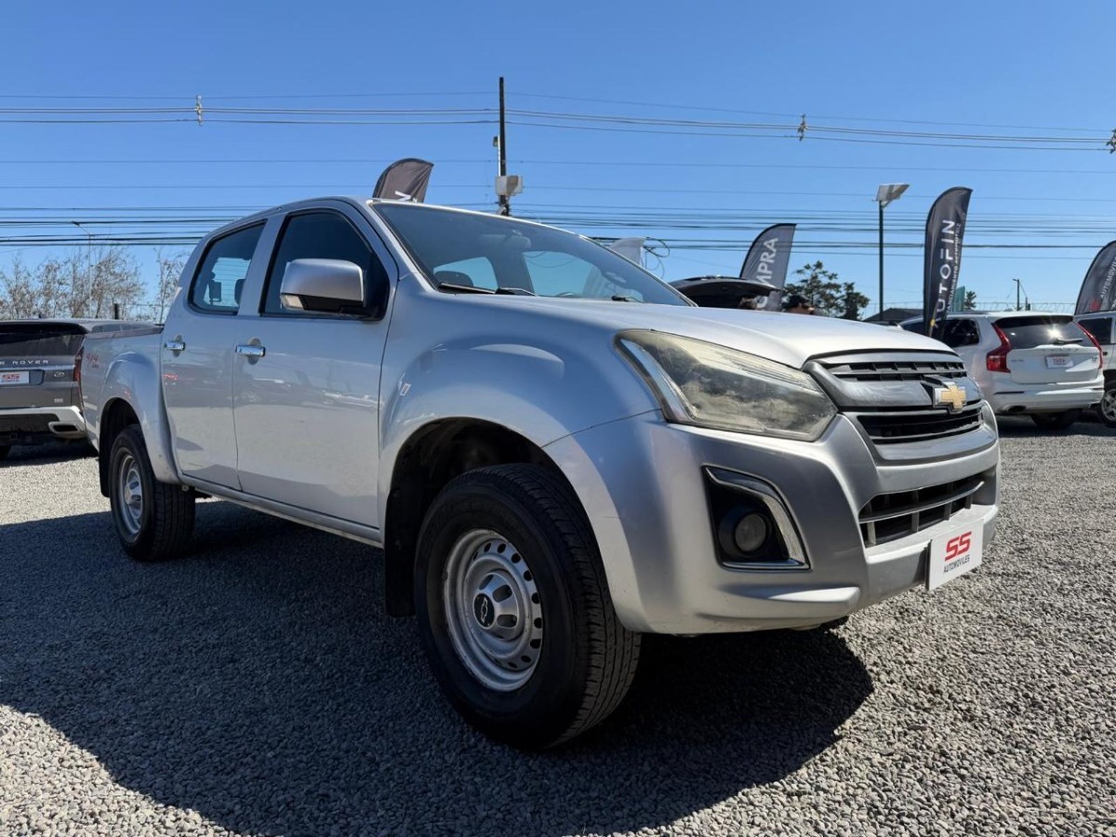 Chevrolet D-MAX 4X4 MT6 2.5 Chevrolet D-Max 2017 - Foto 2 de 8