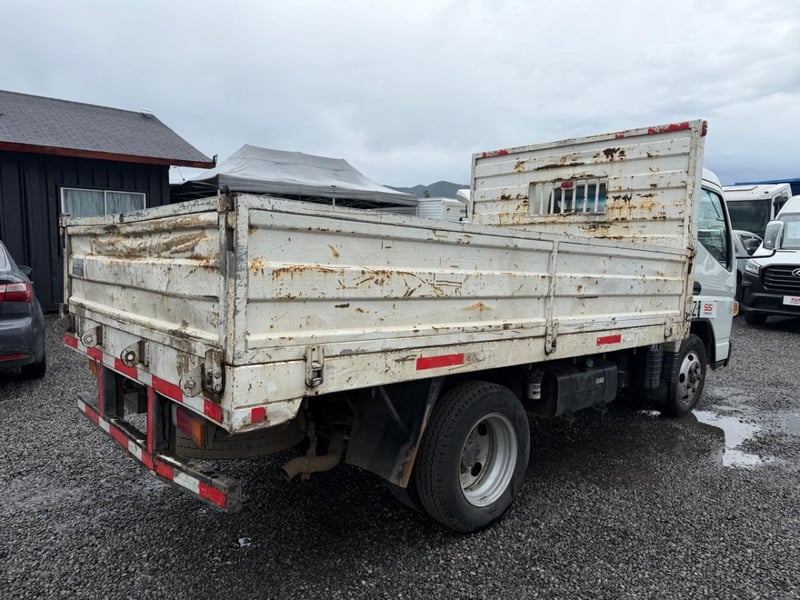 Mitsubishi CANTER FUSO CANTER 513 Mitsubishi Canter 2021 - Imagen 5 de 10