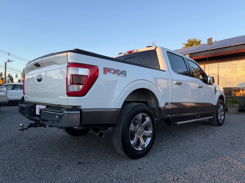 Ford F-150 LARIAT LUXURY 5.0 4X4 AT Ford F-150 2023 - Imagen 6 de 10