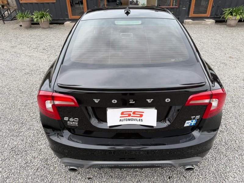 Volvo S60 T5 2.0T Volvo S60 2018 - Imagen 7 de 10