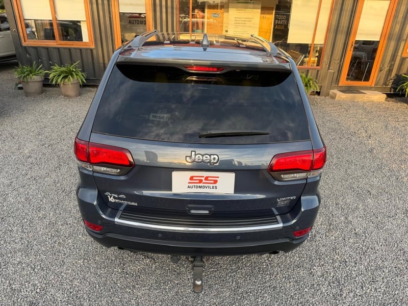 Jeep GRAND CHEROKEE LIMITED 3.6 4X4 AT8 Jeep Grand Cherokee 2022 - Imagen 8 de 10