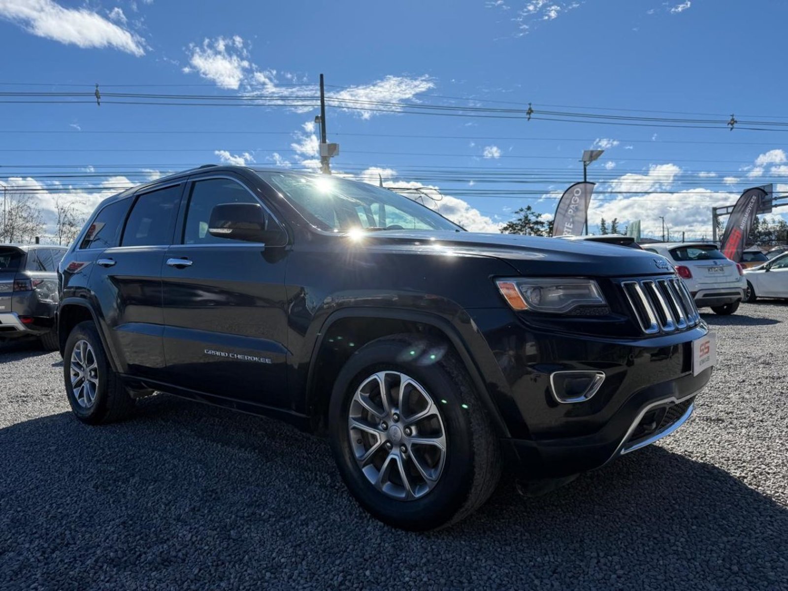Jeep GRAND CHEROKEE LIMITED 3.0 4X Jeep Grand Cherokee 2014 - Foto 4 de 10