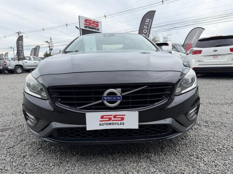 Volvo S60 T5 2.0T Volvo S60 2018 - Imagen 3 de 10