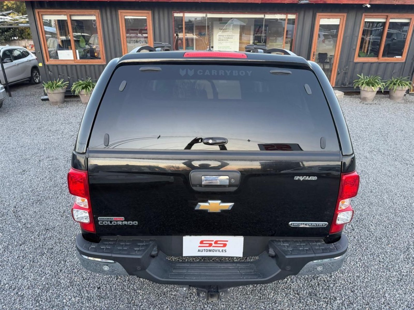 Chevrolet COLORADO HIGH COUNTRY 2.8 4X4 A Chevrolet Colorado 2023 - Imagen 8 de 10