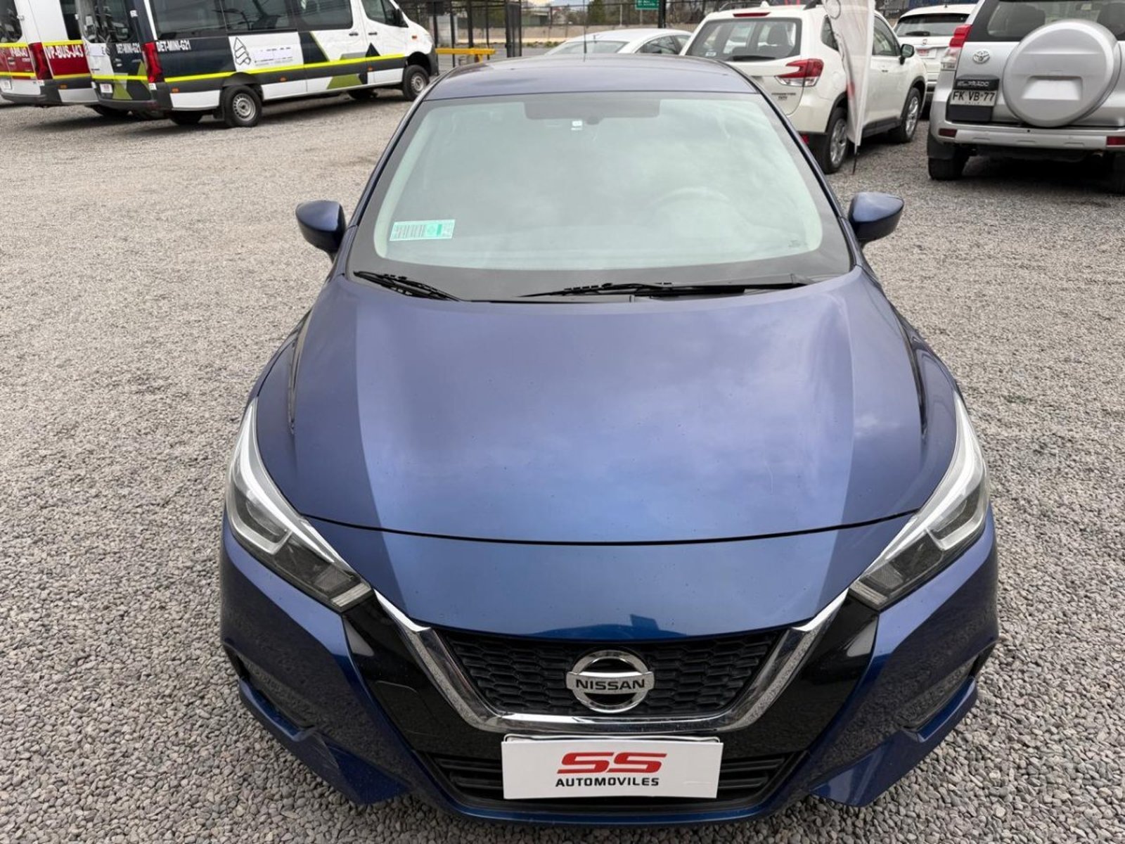 Nissan VERSA NEW VERSA SENSE 1.6 MT5 Nissan Versa 2022 - Foto 3 de 10