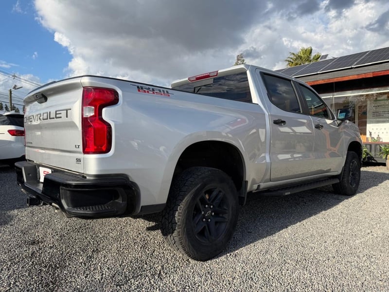 Chevrolet SILVERADO Z71 TRAIL BOSS 5.3 V8 Chevrolet Silverado 2022 - Imagen 6 de 10