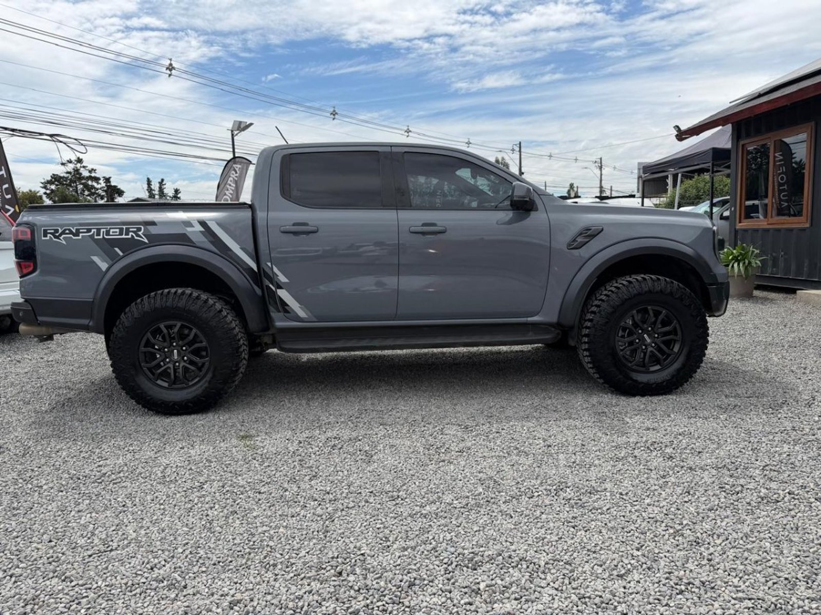 Ford RANGER RAPTOR 3.0 V6 4X4 AT Ford Ranger 2025 - Foto 5 de 10