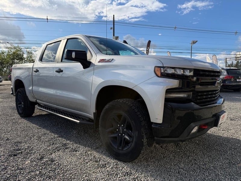 Chevrolet SILVERADO Z71 TRAIL BOSS 5.3 V8 Chevrolet Silverado 2022 - Imagen 4 de 10