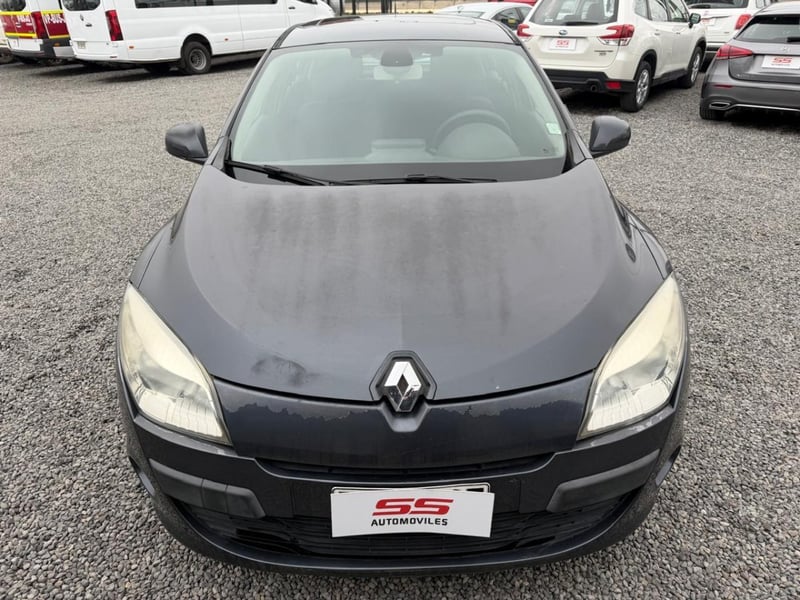 Renault MEGANE III 2.0 MT6 Renault Megane 2012 - Imagen 3 de 10