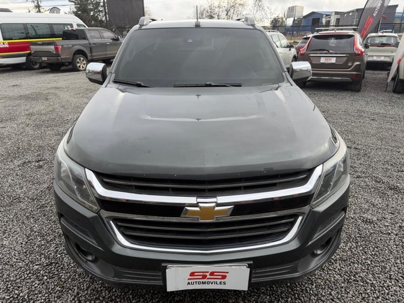 Chevrolet COLORADO LTZ 2.8 AT 4X4 Chevrolet Colorado 2019 - Imagen 3 de 10
