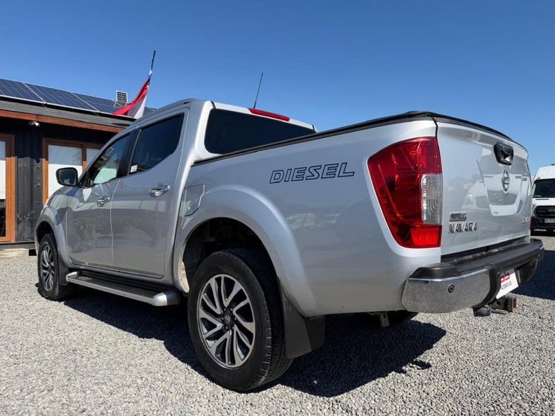 Nissan NP300 NP 300 NAVARA LE 2.3 D CAB 4 Nissan NP 300 2021 - Imagen 10 de 10
