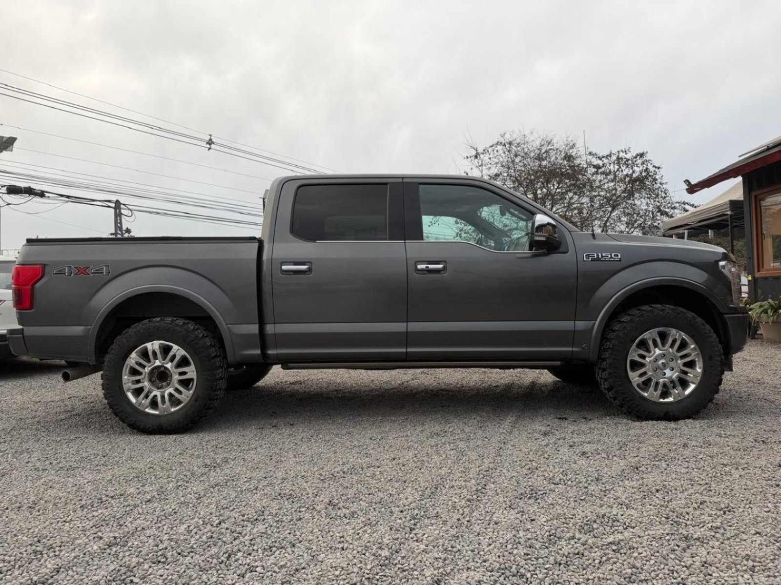 Ford F-150 PLATINUM 3.5 4X4 AT Ford F-150 2018 - Foto 5 de 10