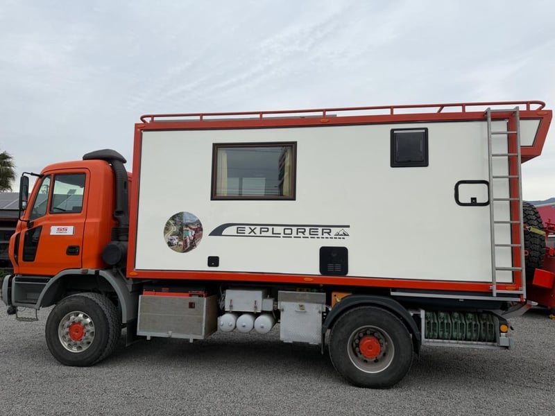 ASTRA HD8 44.31 HD8 4431 4X4 Motor Home 2010 - Imagen 8 de 10