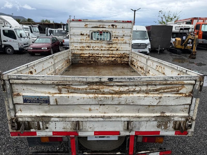 Mitsubishi CANTER FUSO CANTER 513 Mitsubishi Canter 2021 - Imagen 6 de 10