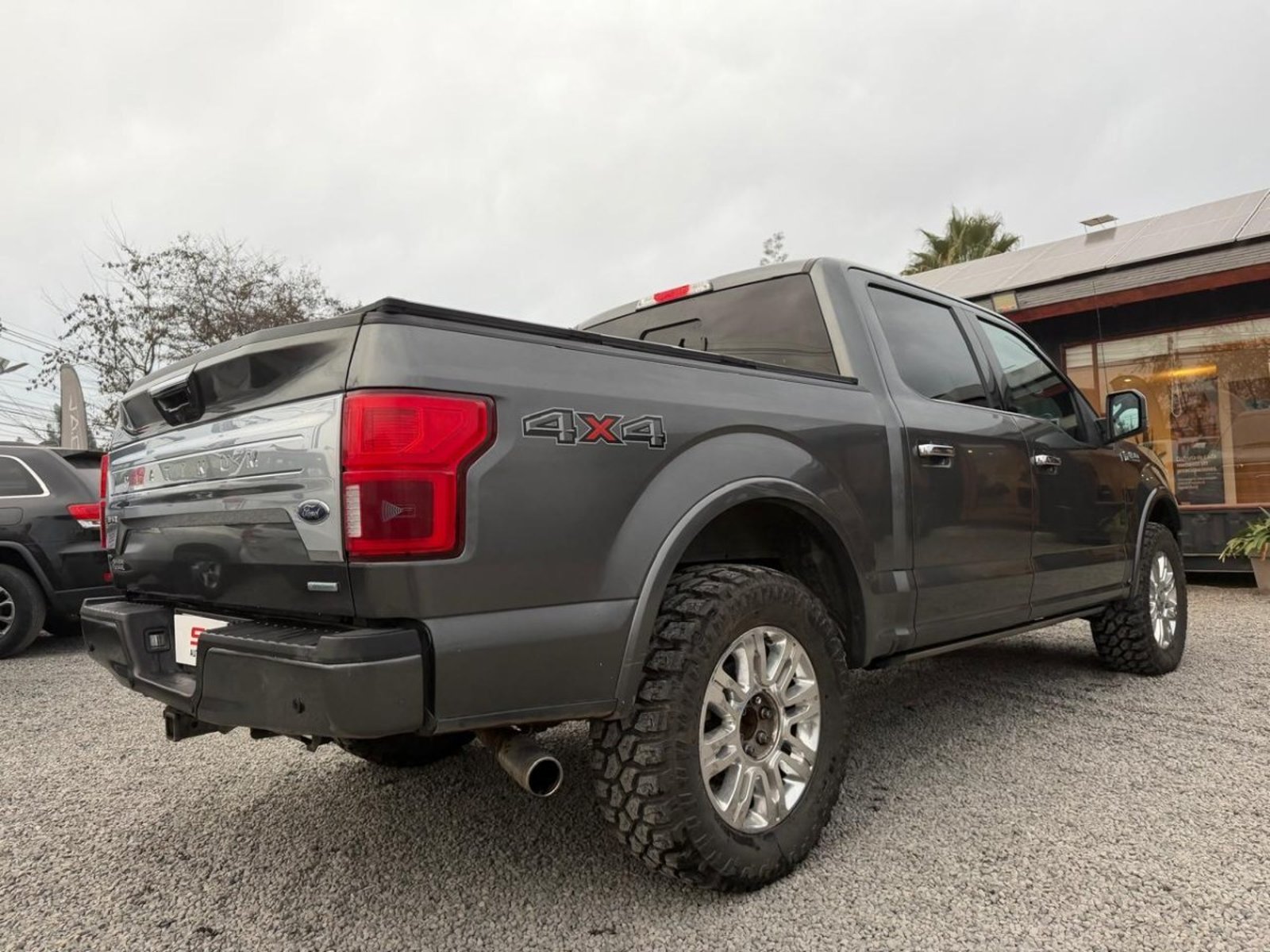 FORD F-150 PLATINUM 3.5 4X4 AT Ford F-150 2018 - Imagen 6 de 10