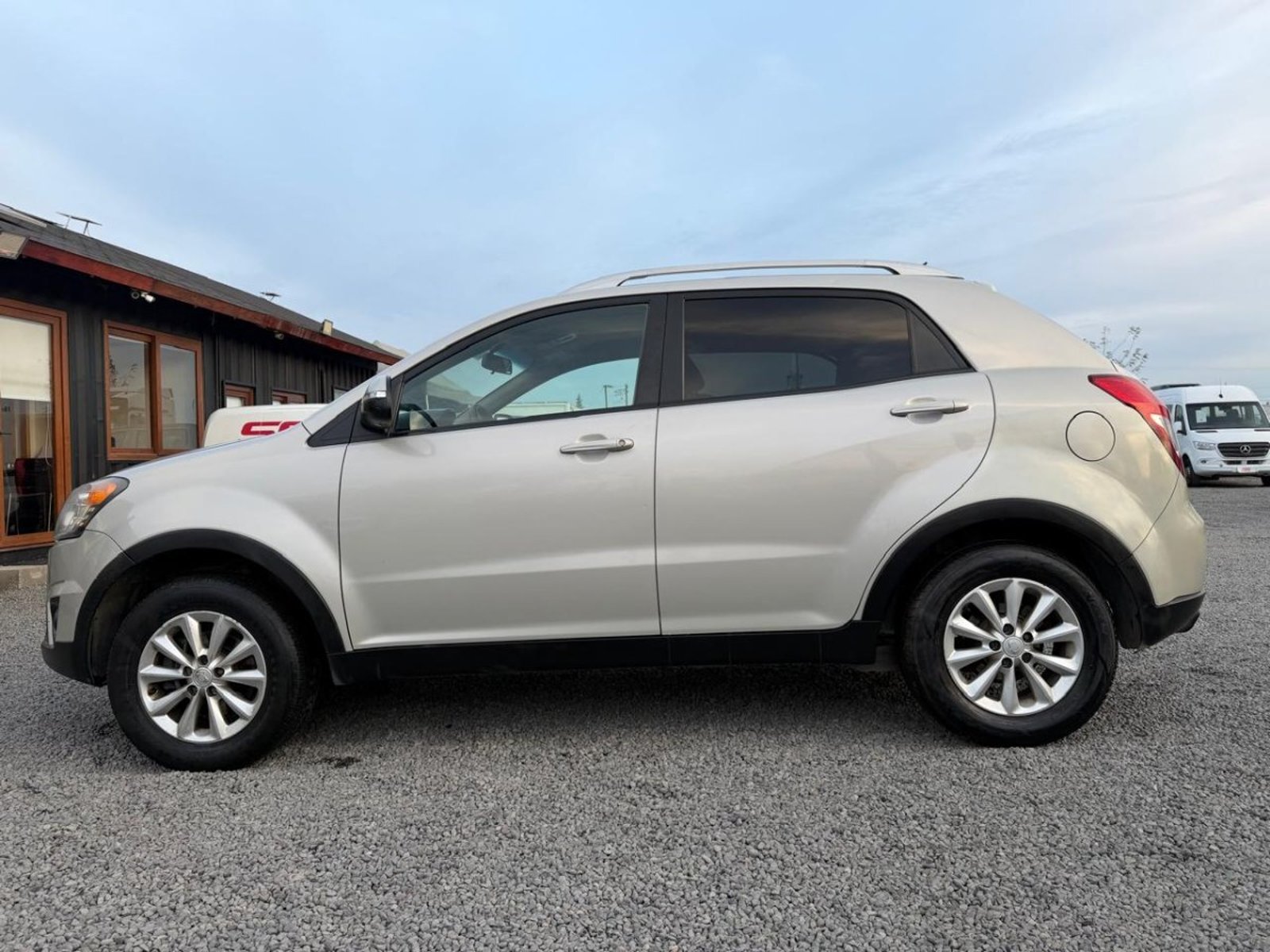 SsangYong KORANDO 2.0 TDI AT Ssangyong Korando 2014 - Imagen 10 de 10