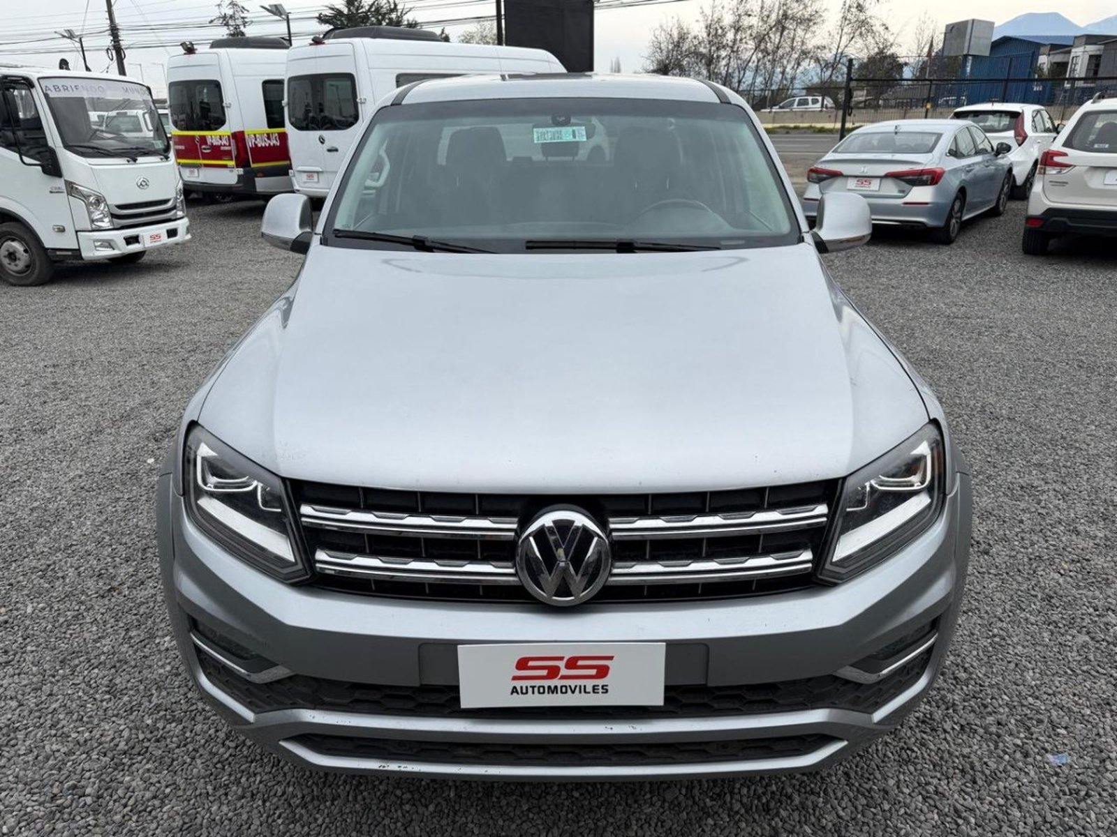 Volkswagen AMAROK HIGH LINE 2.0TDI AT 4X4 Volkswagen Amarok 2023 - Foto 2 de 10