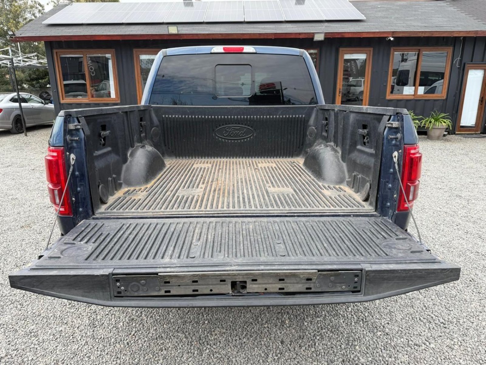 Ford F-150 LARIAT LUXURY 5.0 4X4 AT Ford F-150 2016 - Imagen 9 de 10