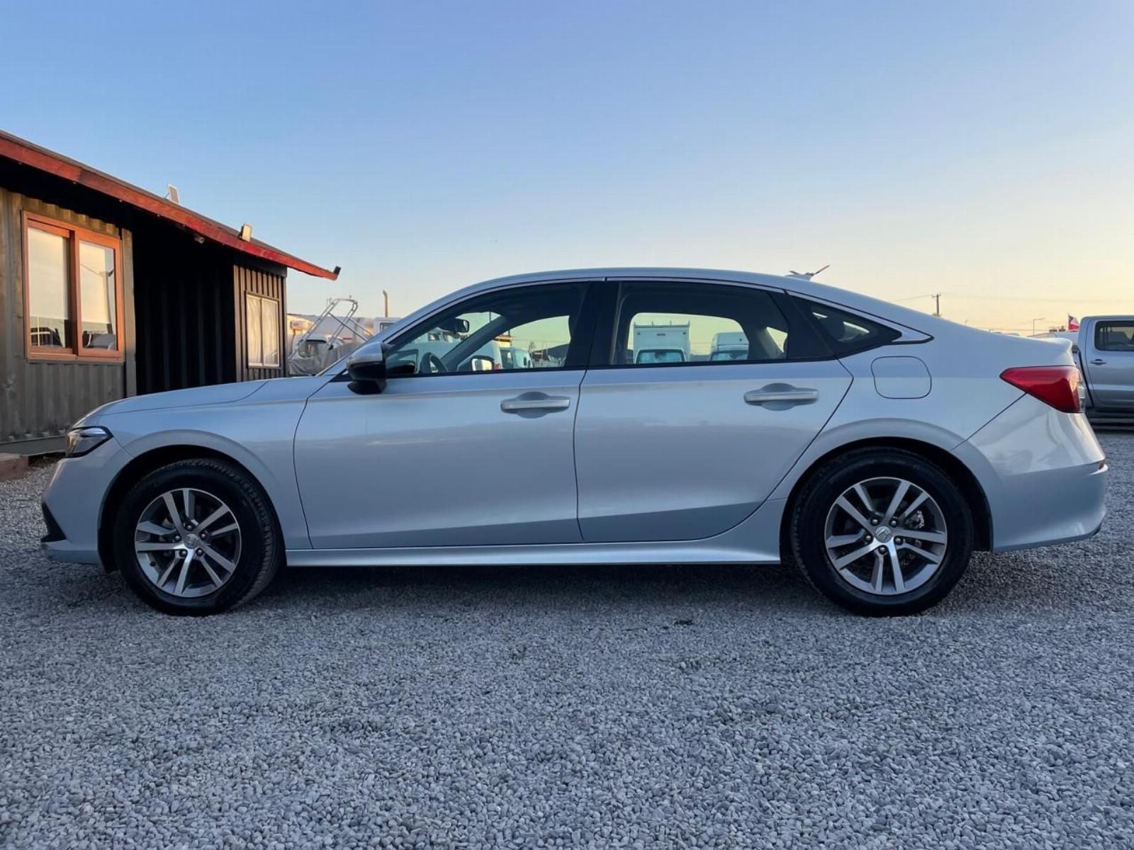 Honda CIVIC EX 1.4T AT honda Civic 2023 - Imagen 9 de 10