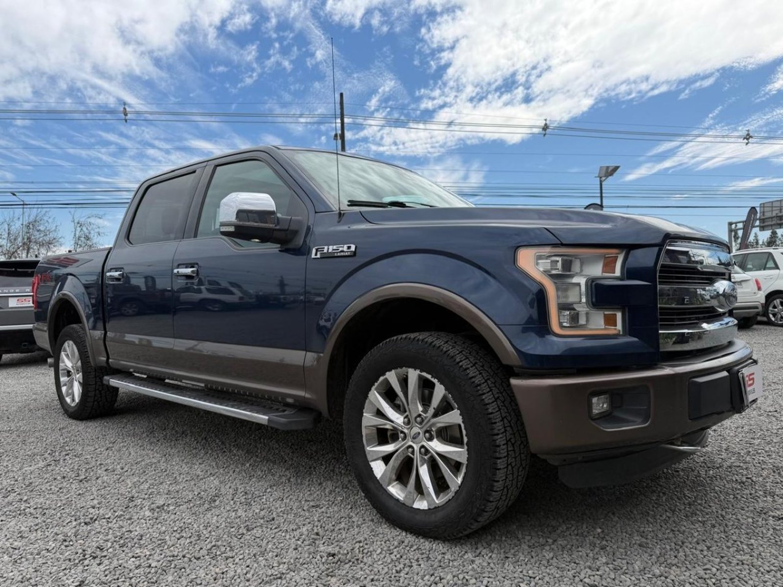 Ford F-150 LARIAT LUXURY 5.0 4X4 AT Ford F-150 2016 - Foto 4 de 10