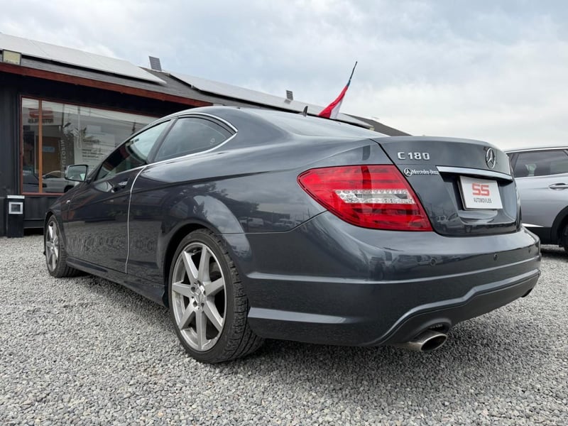 Mercedes-Benz C180 1.6 BLUEEFICIENCY COUP Mercedes C180 2015 - Imagen 9 de 10