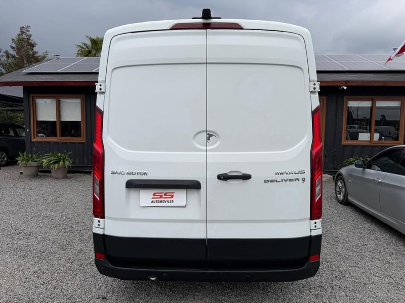 Maxus DELIVER9 CARGO L2 H2 2.0 MT6 Maxus Deliver9 2023 - Imagen 6 de 10