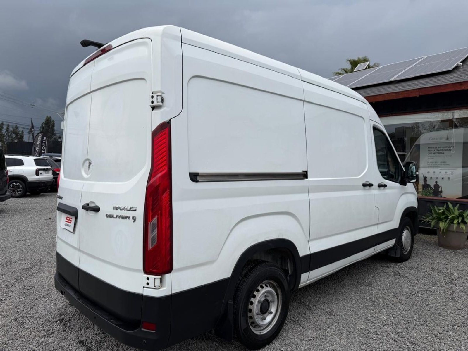 Maxus DELIVER9 CARGO L2 H2 2.0 MT6 Maxus Deliver9 2023 - Foto 5 de 10