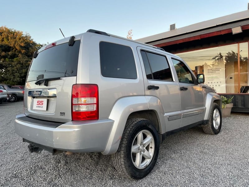 Jeep CHEROKEE LIMITED3.7 AUT 4X4 Jeep Cherokee 2013 - Imagen 6 de 10