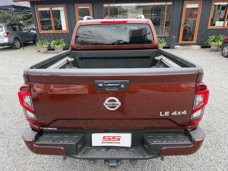 Nissan NAVARA LE 2.3 AT 4X4 Nissan Navara 2022 - Imagen 8 de 10