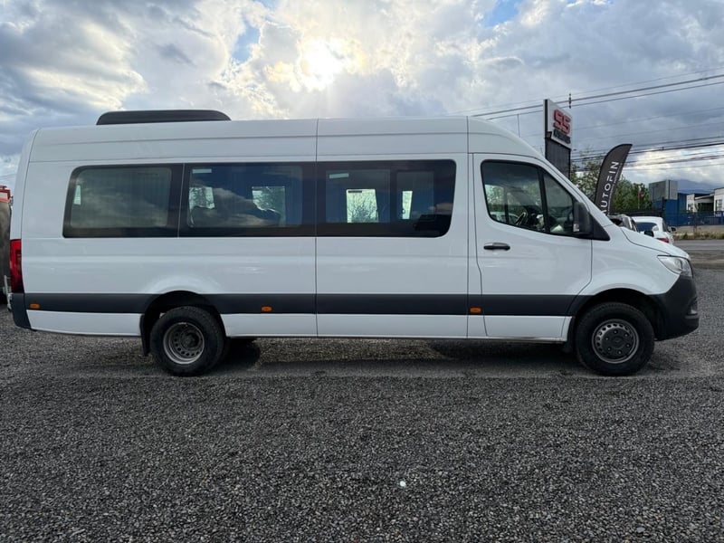 Mercedes-Benz SPRINTER 517 CDI 19+1 AT 4X Mercedes Sprinter 2024 - Imagen 5 de 10