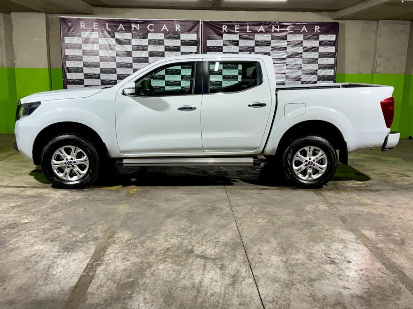 Nissan NAVARA XE MT 4X4 Poco uso, excelente estado 2025 - Foto 2 de 10