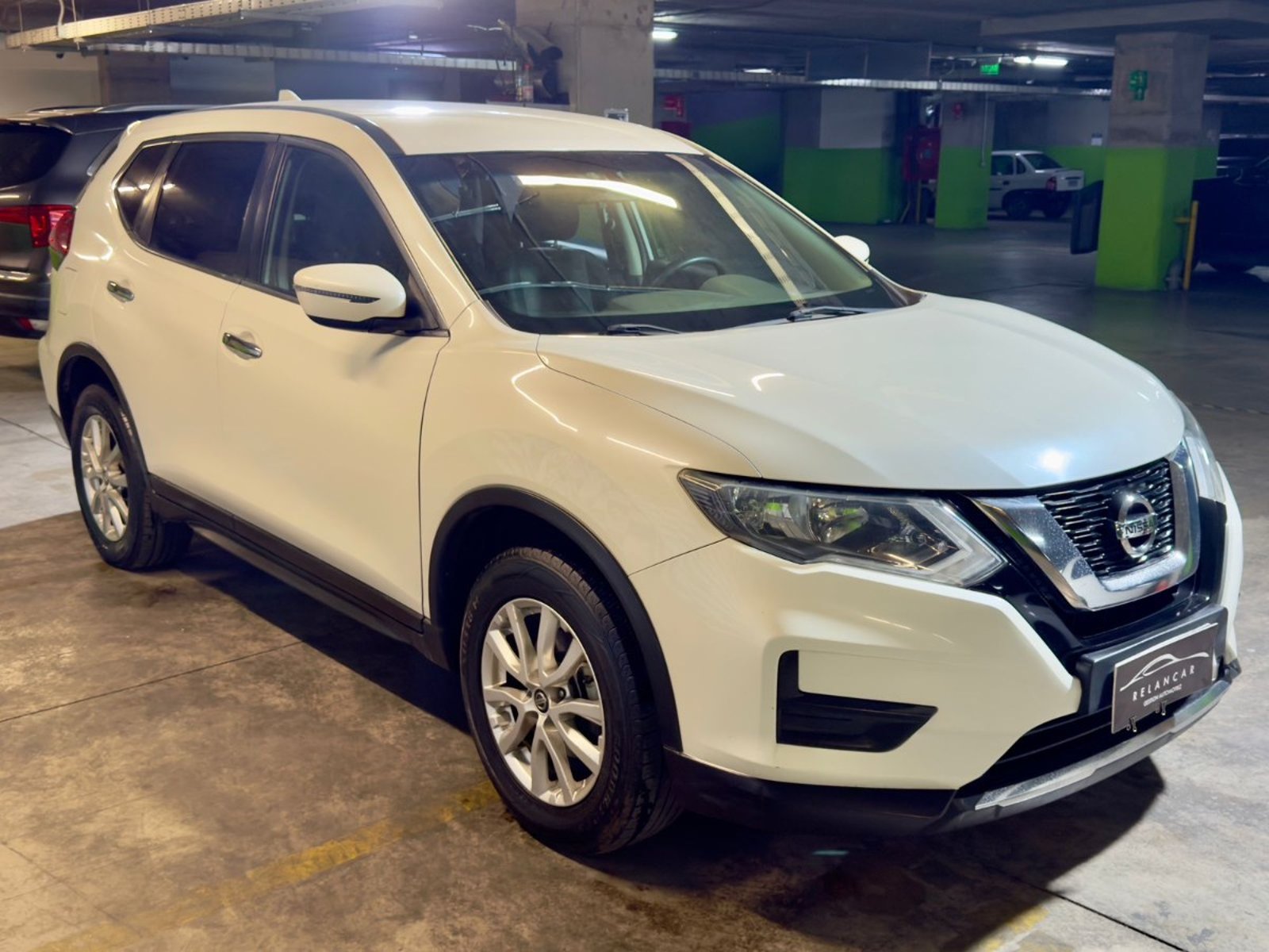 NISSAN X-TRAIL SENSE 2.5 CVT 2ROW Unico Dueño 2020 - Imagen 6 de 10