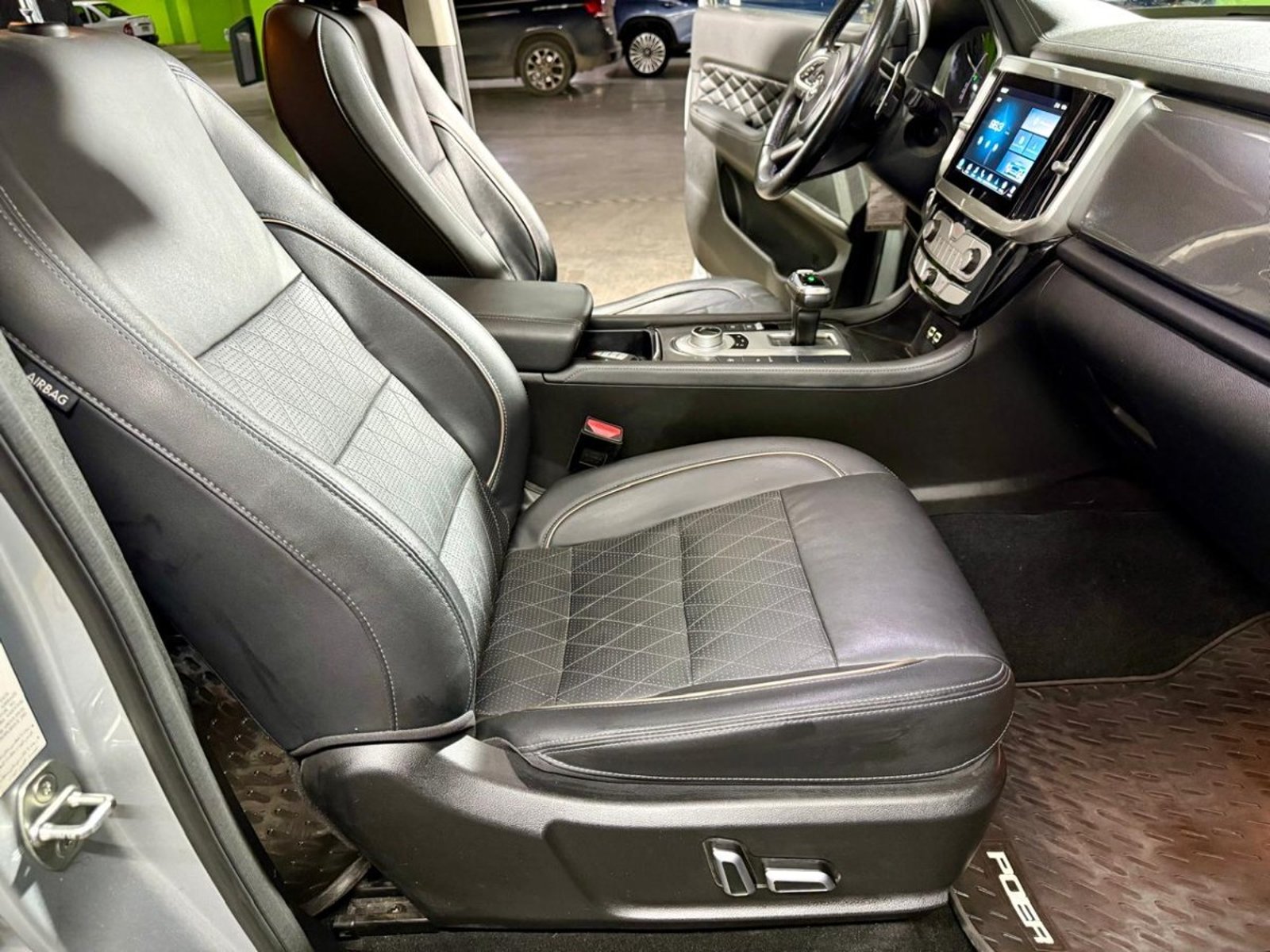 Great Wall POER 2.0T DELUXE 4X4 AT Excelente Estado 2024 - Imagen 9 de 10