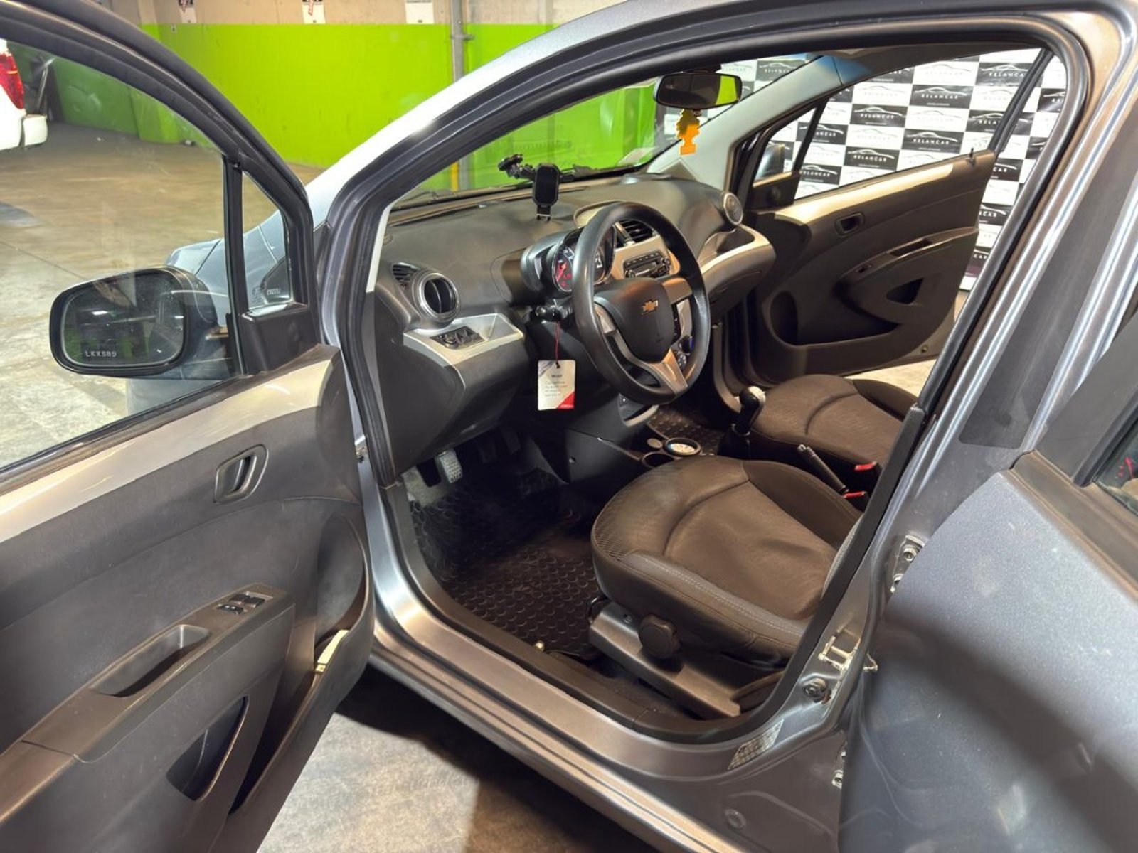 CHEVROLET SPARK GT 1.2 LT MT PRECIO CON BONO 2019 - Foto 3 de 10
