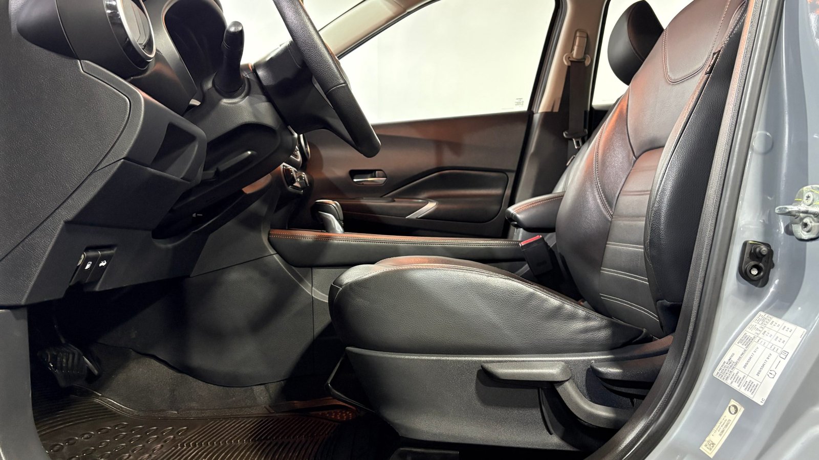 Nissan KICKS 2023 - Imagen 10 de 15