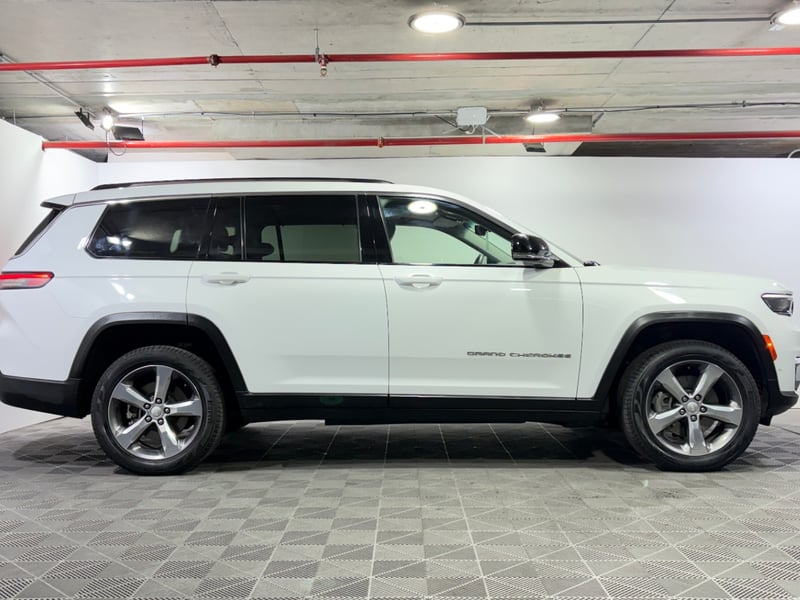 Jeep GRAND CHEROKEE 2023 - Imagen 6 de 15