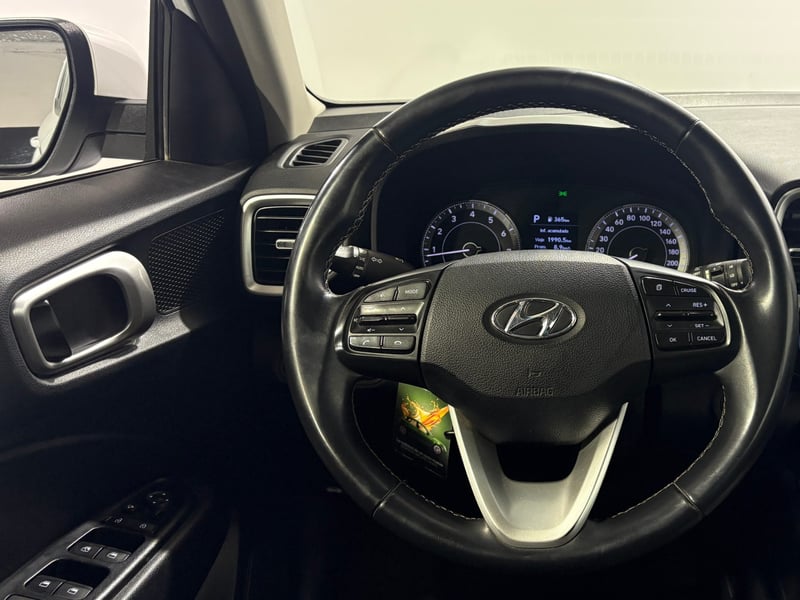 Hyundai VENUE 2023 - Imagen 13 de 15