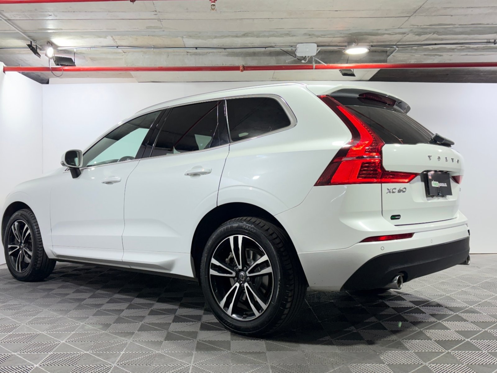 Volvo XC60 2018 - Foto 5 de 15