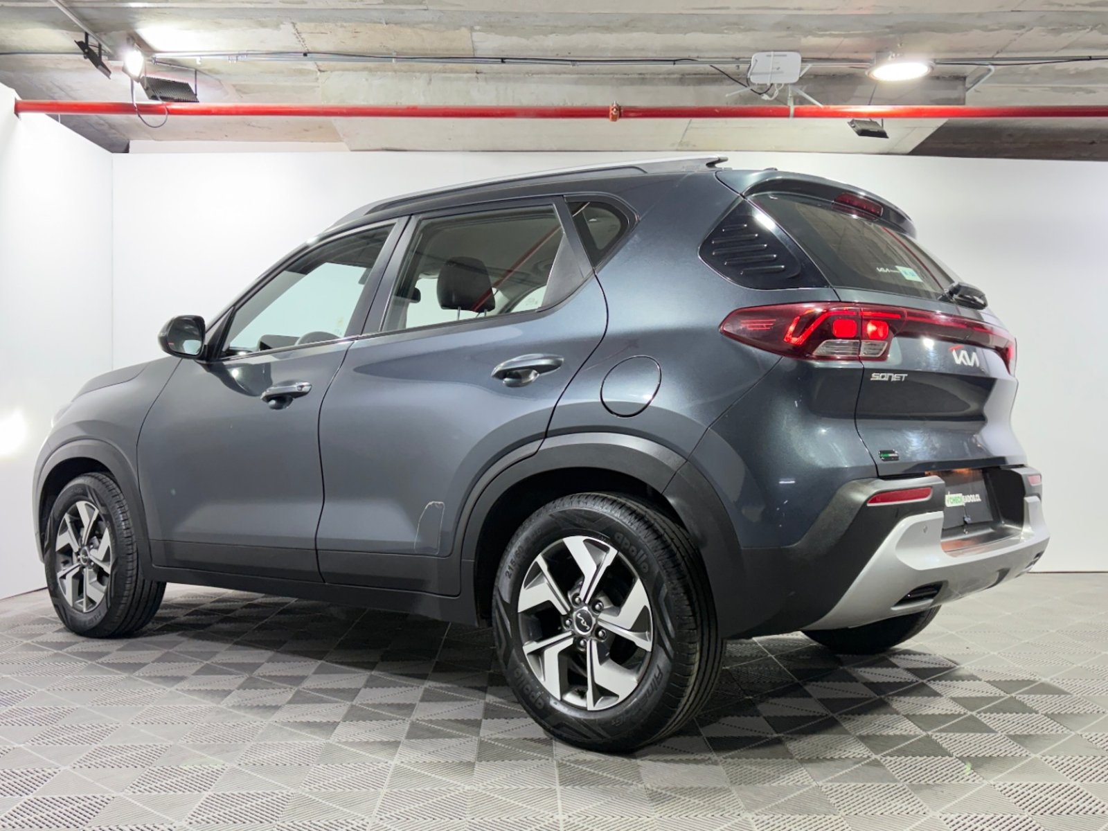 Kia SONET 2023 - Foto 5 de 15
