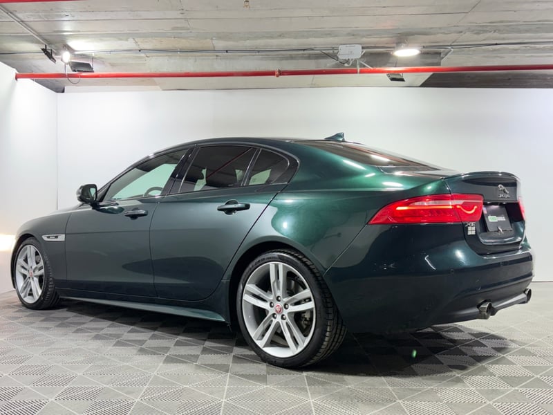 Jaguar XE 2017 - Imagen 5 de 15
