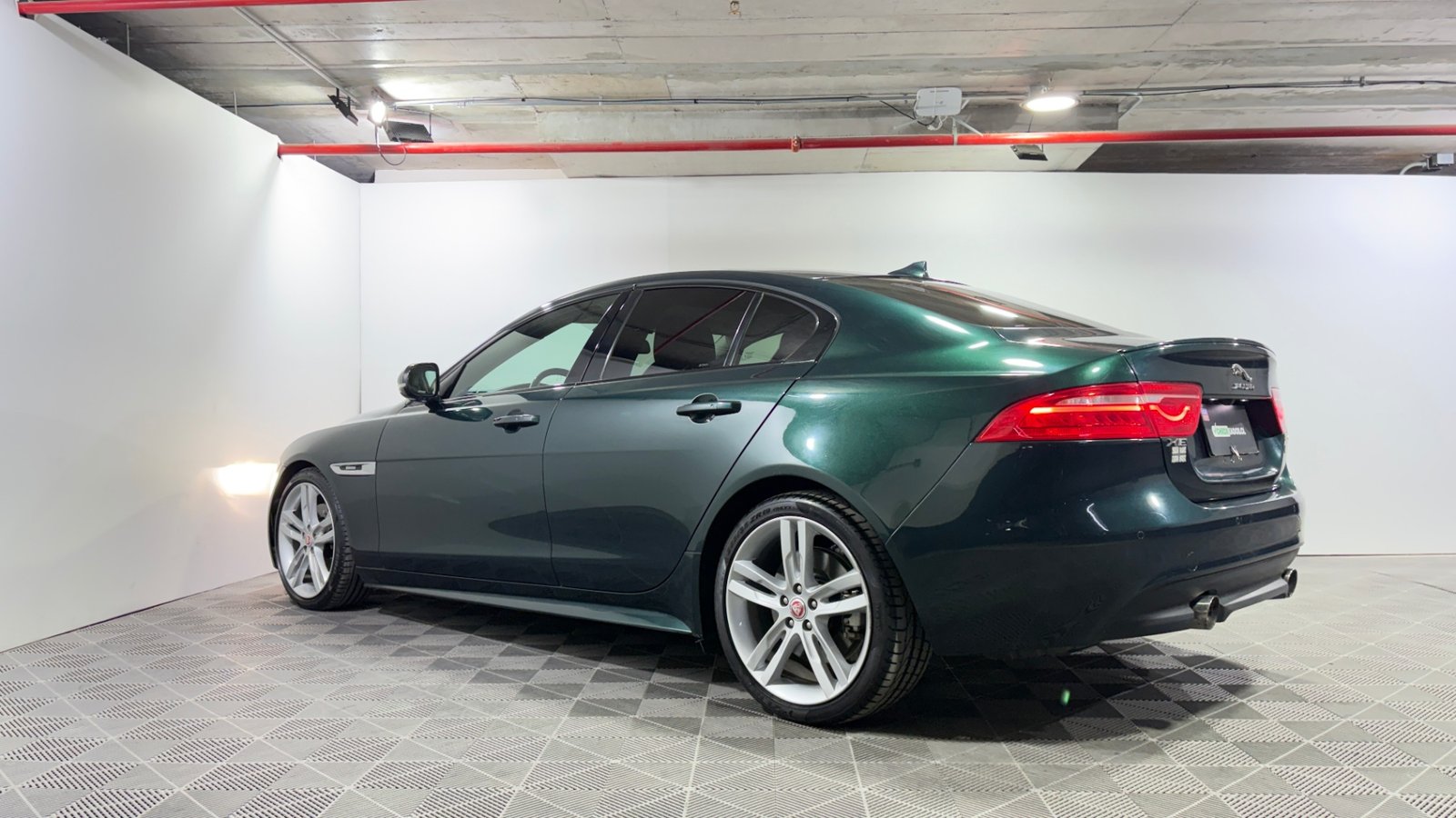 Jaguar XE 2017 - Imagen 5 de 15