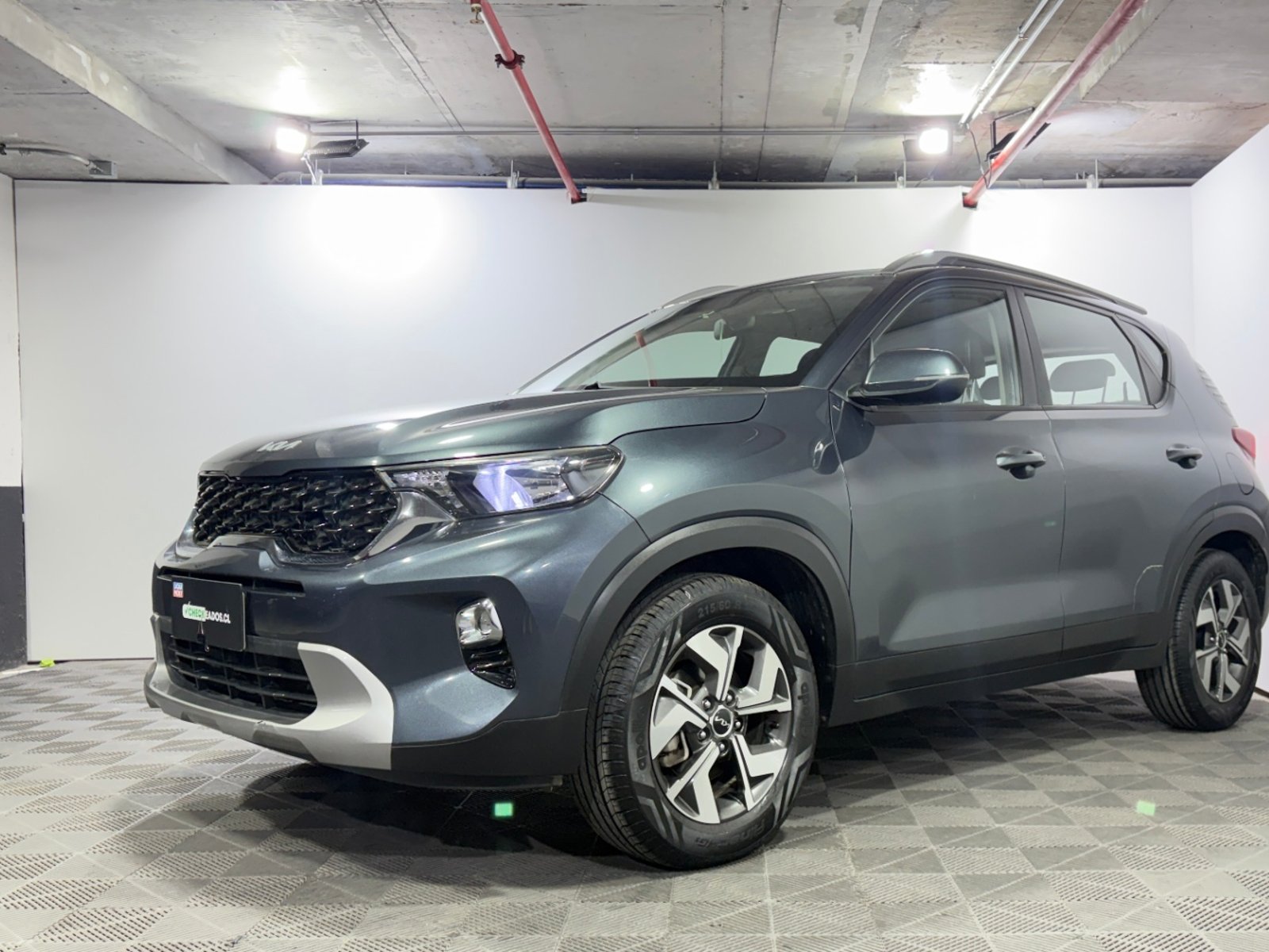 Kia SONET 2023 - Foto 3 de 15