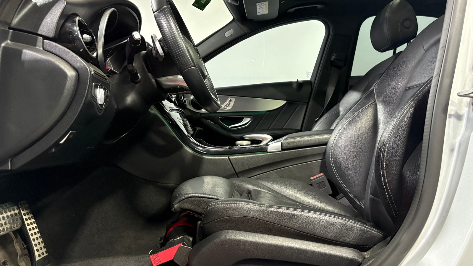 Mercedes-Benz C300 2019 - Imagen 10 de 15