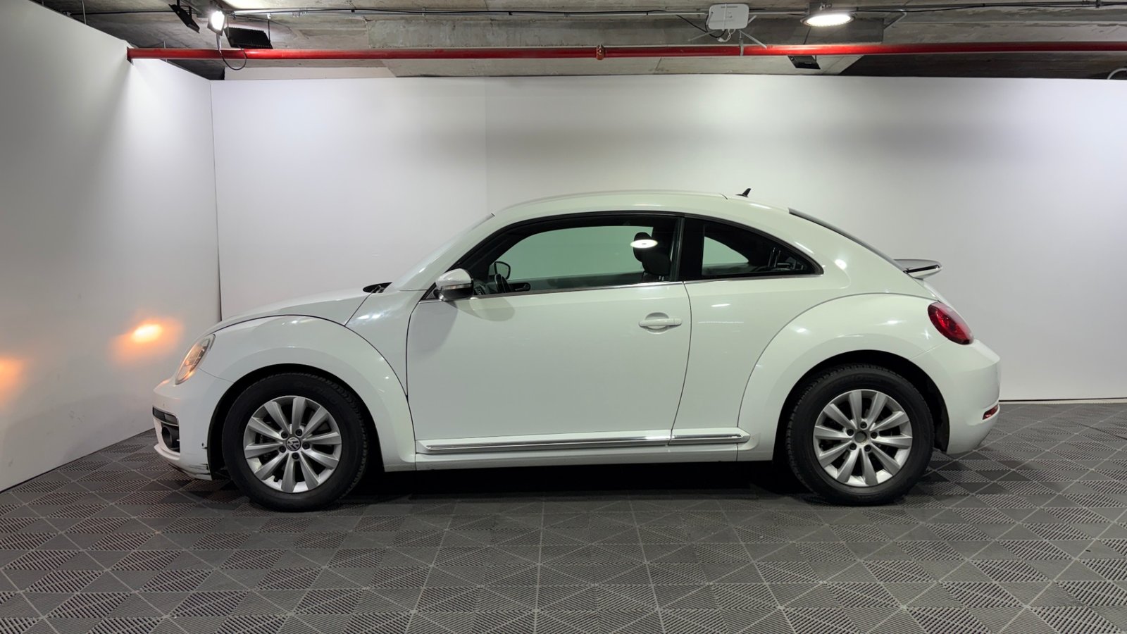 Volkswagen BEETLE 2019 - Imagen 4 de 15