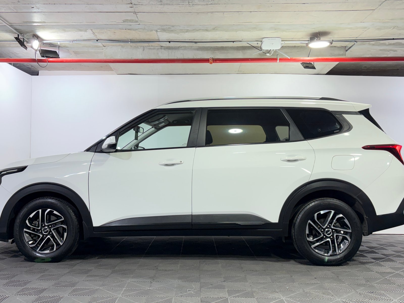 Kia CARENS 2023 - Foto 4 de 15