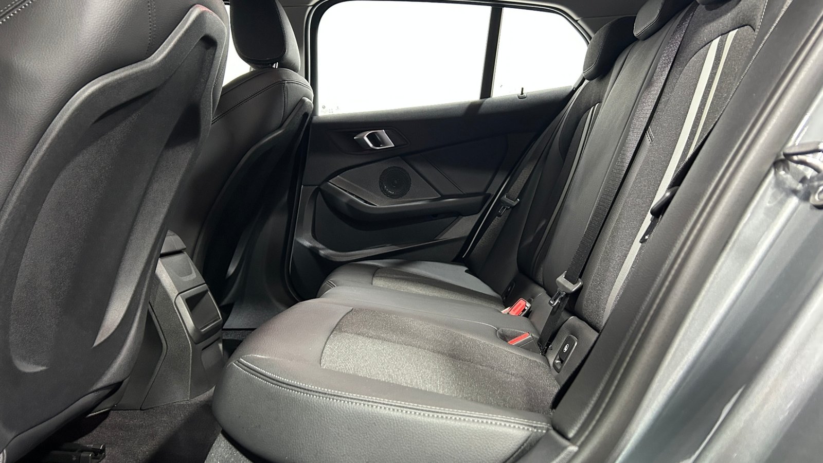BMW 118 2023 - Imagen 11 de 15