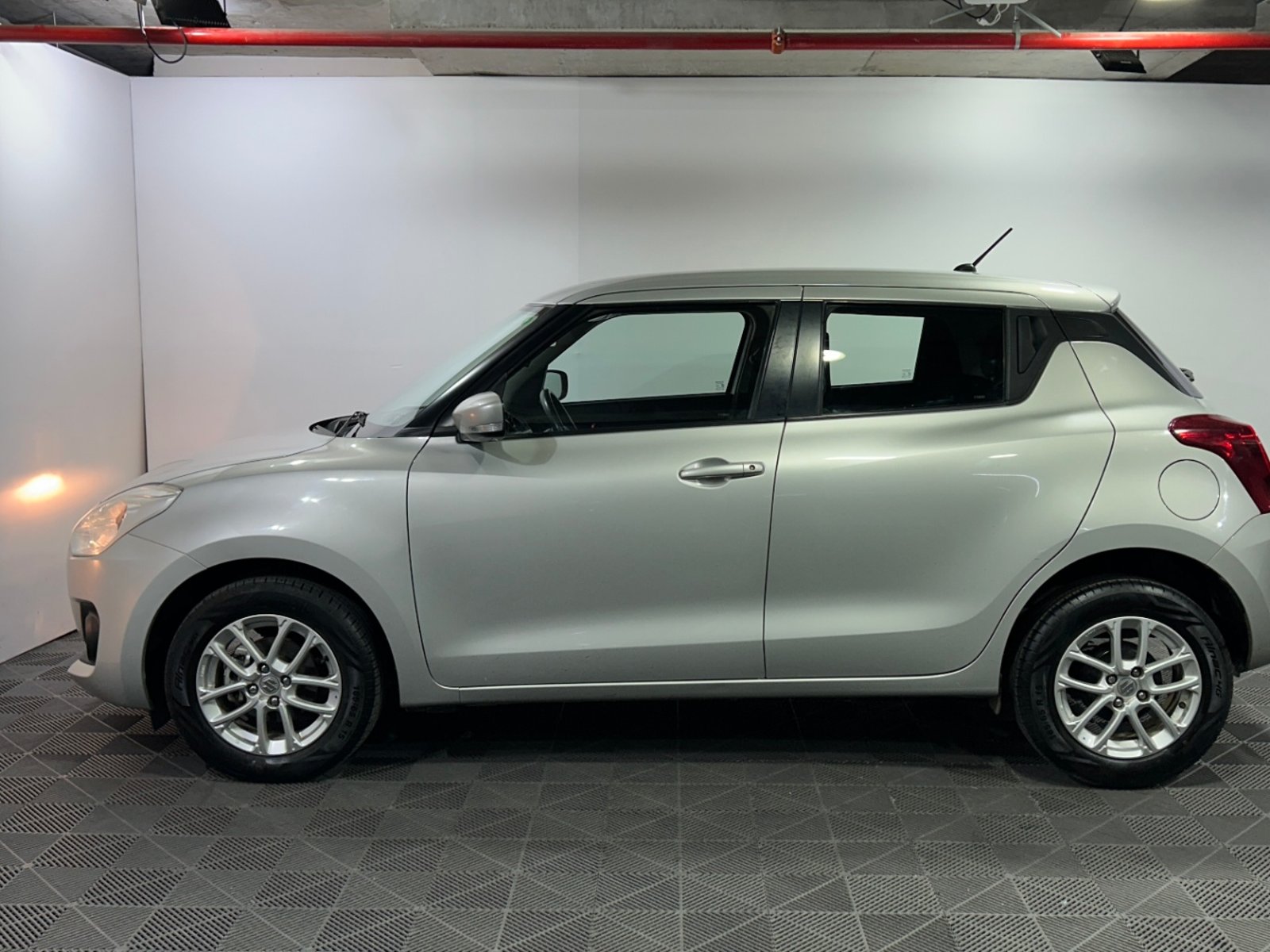 Suzuki SWIFT 2025 - Foto 4 de 15